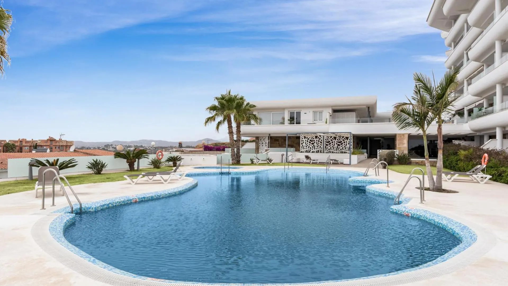 Apartment Vivi Homes - Sultana Gym, Pool, Terrace & Sea View Fuengirola