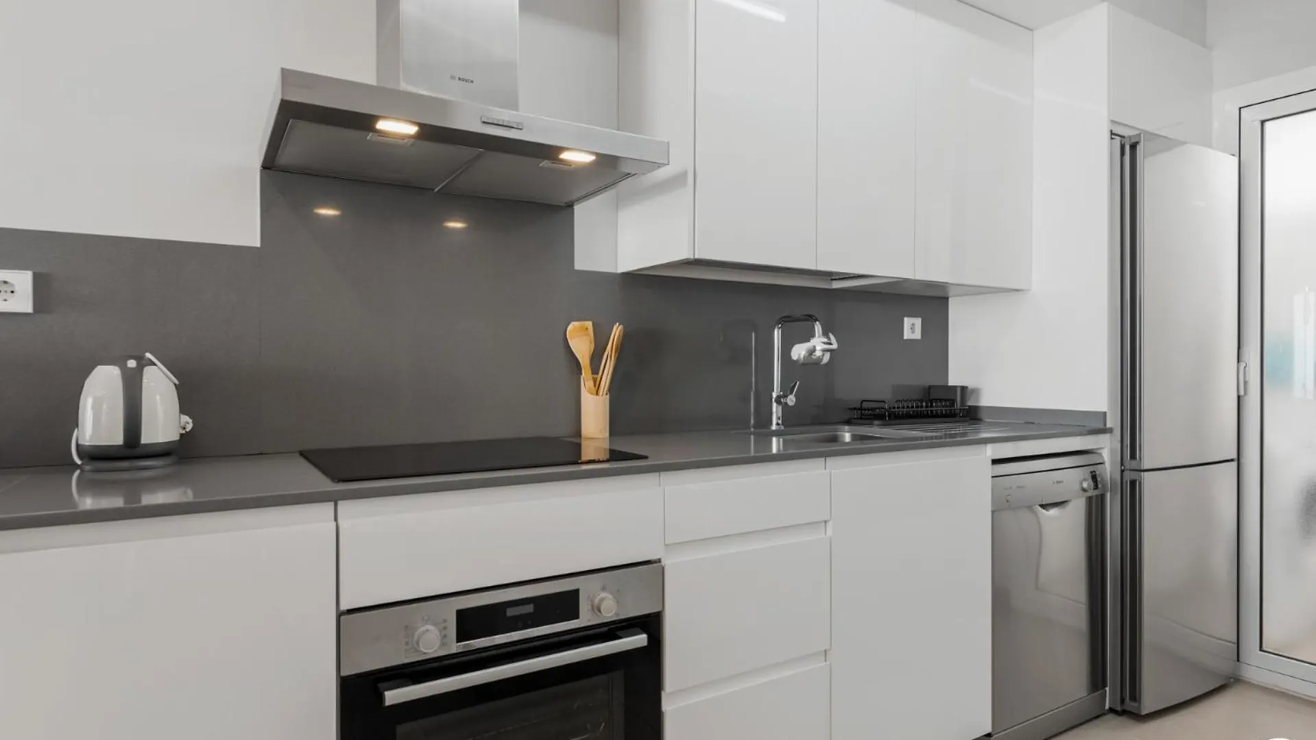 Vivi Homes - Sultana Gym, Pool, Terrace & Sea View Fuengirola 0*,