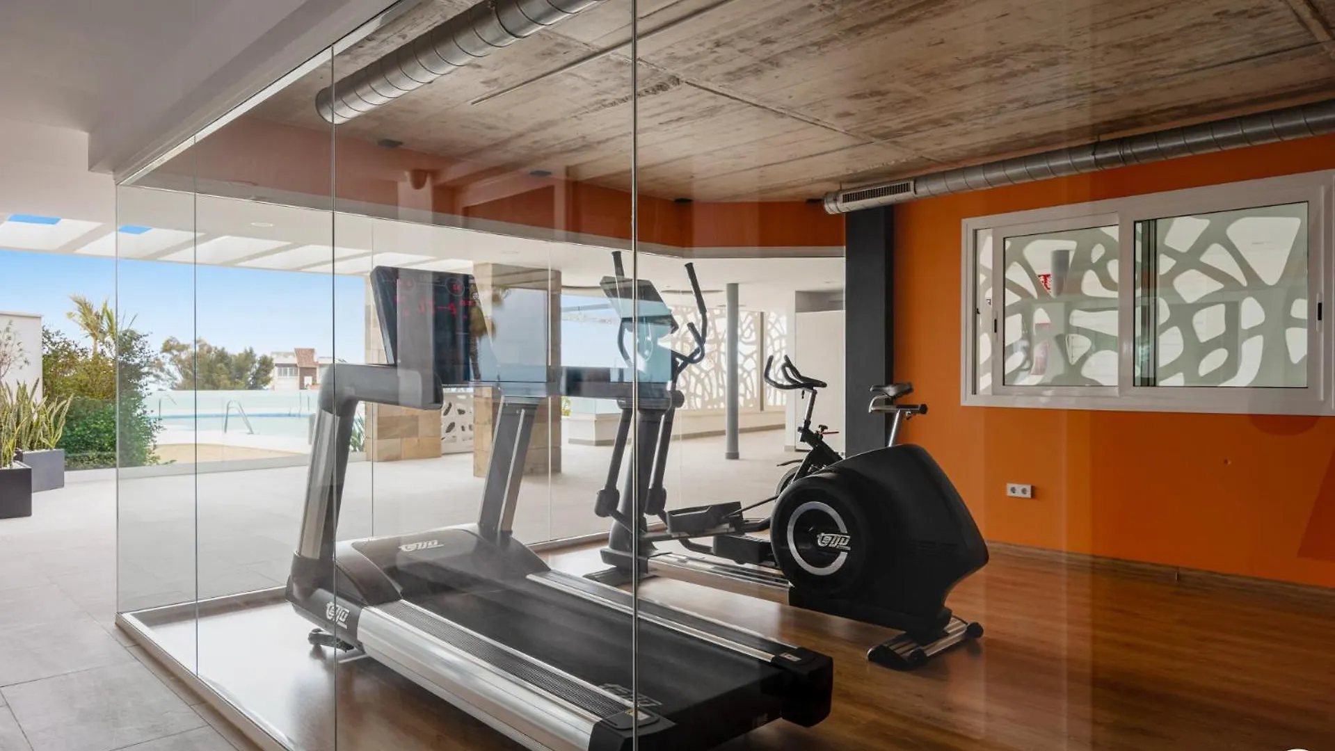 Vivi Homes - Sultana Gym, Pool, Terrace & Sea View Fuengirola 0*,